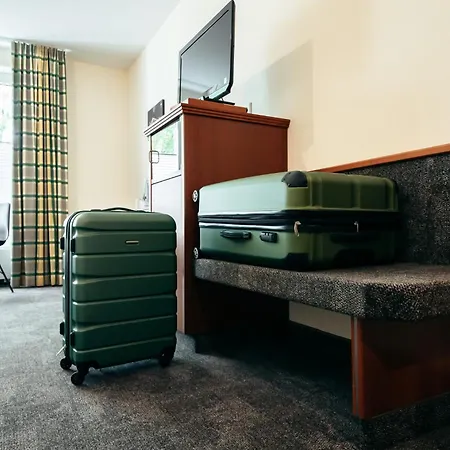Hotel Maifeld Sport- Und Tagungshotel 4*