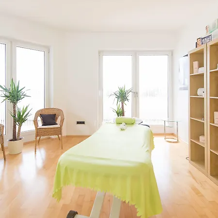 Maifeld Sport- Und Tagungshotel Ξενοδοχείο 4*