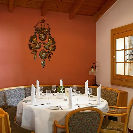 Maifeld Sport- Und Tagungshotel