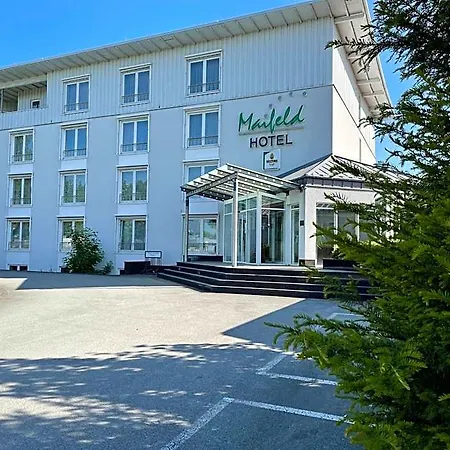 Maifeld Sport- Und Tagungshotel