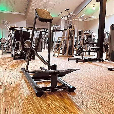 Maifeld Sport- Und Tagungshotel