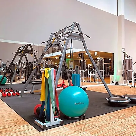 Ξενοδοχείο Maifeld Sport- Und Tagungshotel