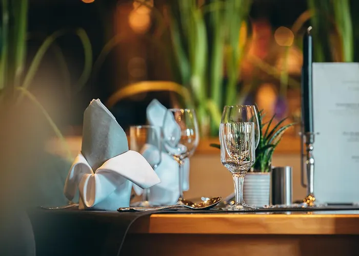 Maifeld Sport- Und Tagungshotel Szálloda