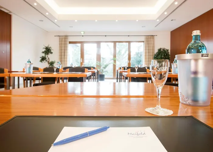 Szálloda Maifeld Sport- Und Tagungshotel Werl