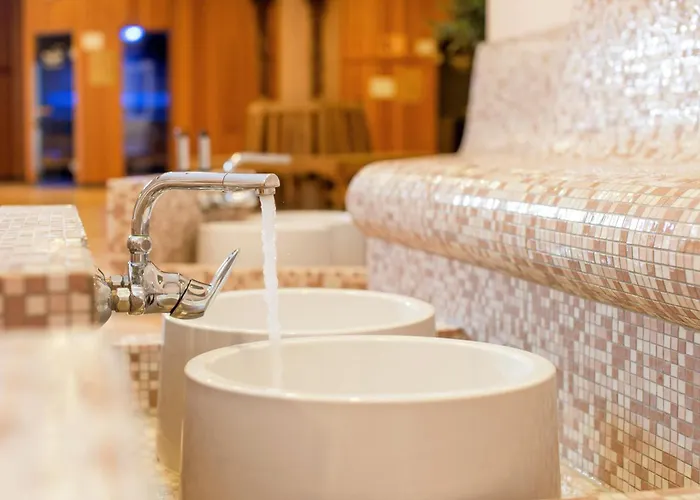 Szálloda Maifeld Sport- Und Tagungshotel Werl